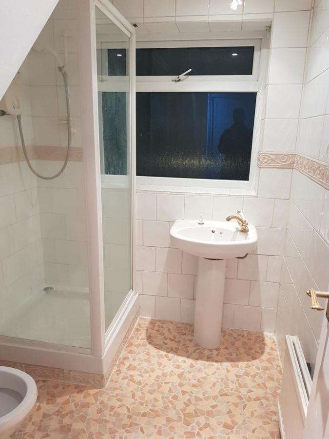 Vila London Heathrow West Drayton  Exteriér fotografie